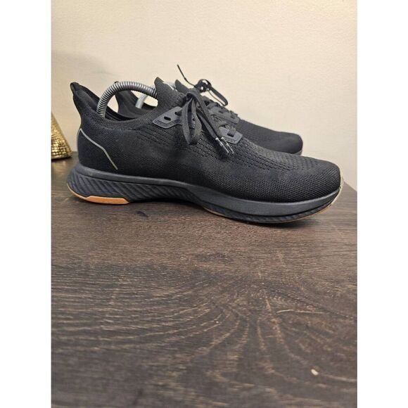 Flux Adapt Runner Black Gum Men\'s Size 10.5 Running Athletic Walking Knit Shoes main image 6